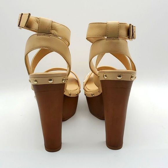 NWOT Gianni Bini Platforms.  SIZE 9M.  S868 - Picture 5 of 8